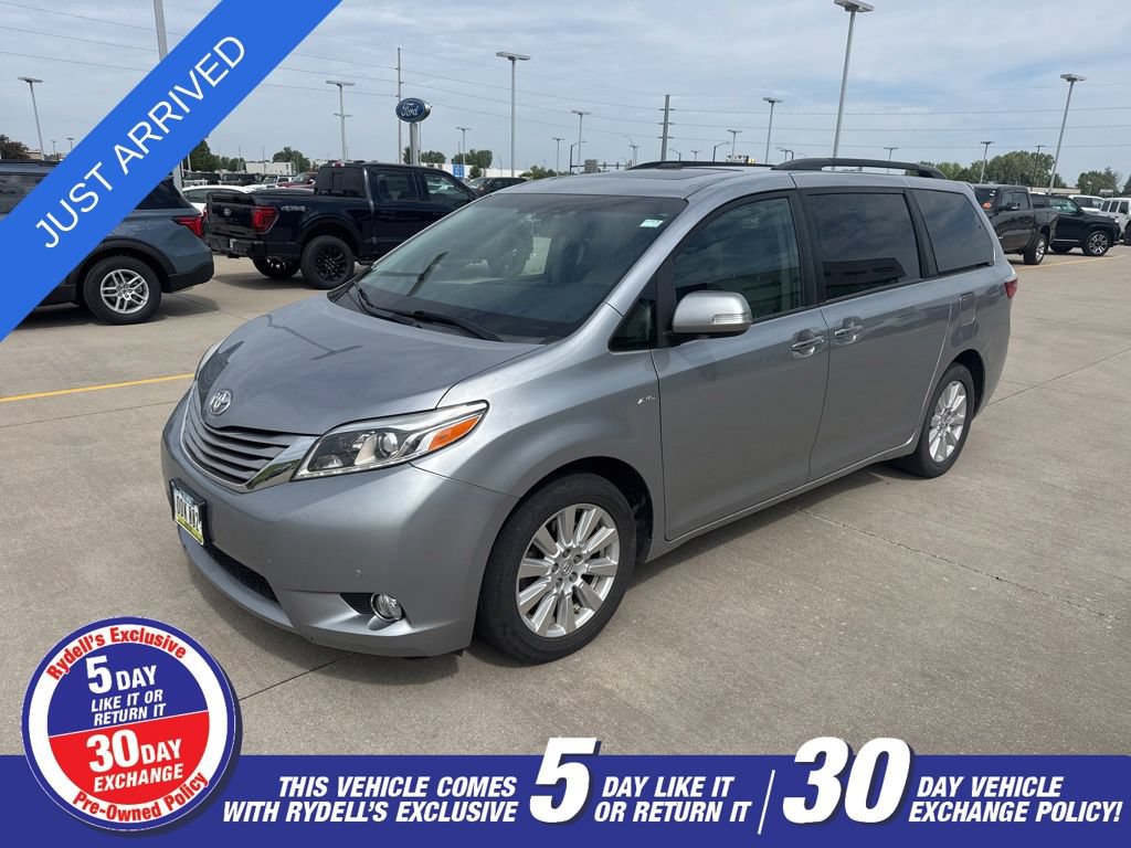 Used 2017 Toyota Sienna Limited AWD/4WD image 1