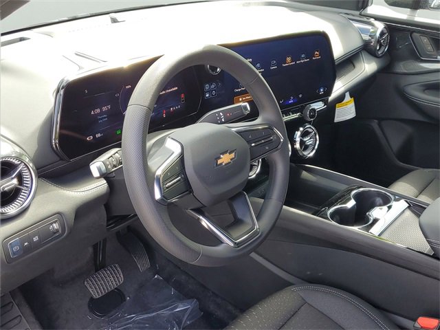 New 2025 Chevrolet Blazer EV LT image 18