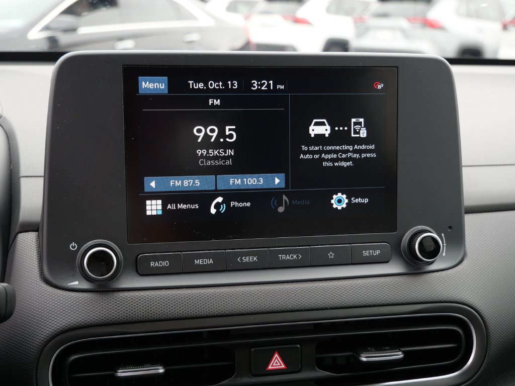 Used 2023 Hyundai Kona SEL AWD/4WD image 17