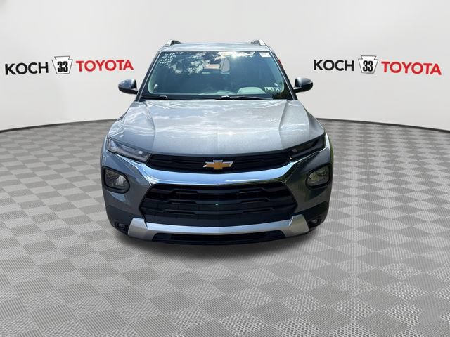 Used 2022 Chevrolet TrailBlazer LT FWD image 2