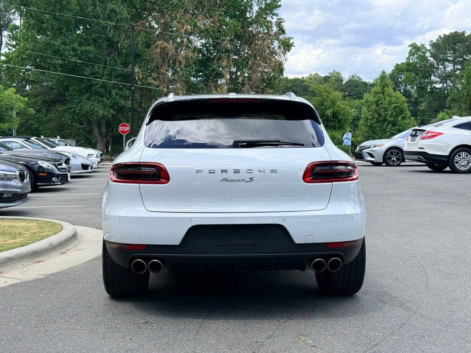 Used 2017 Porsche Macan S AWD/4WD image 7