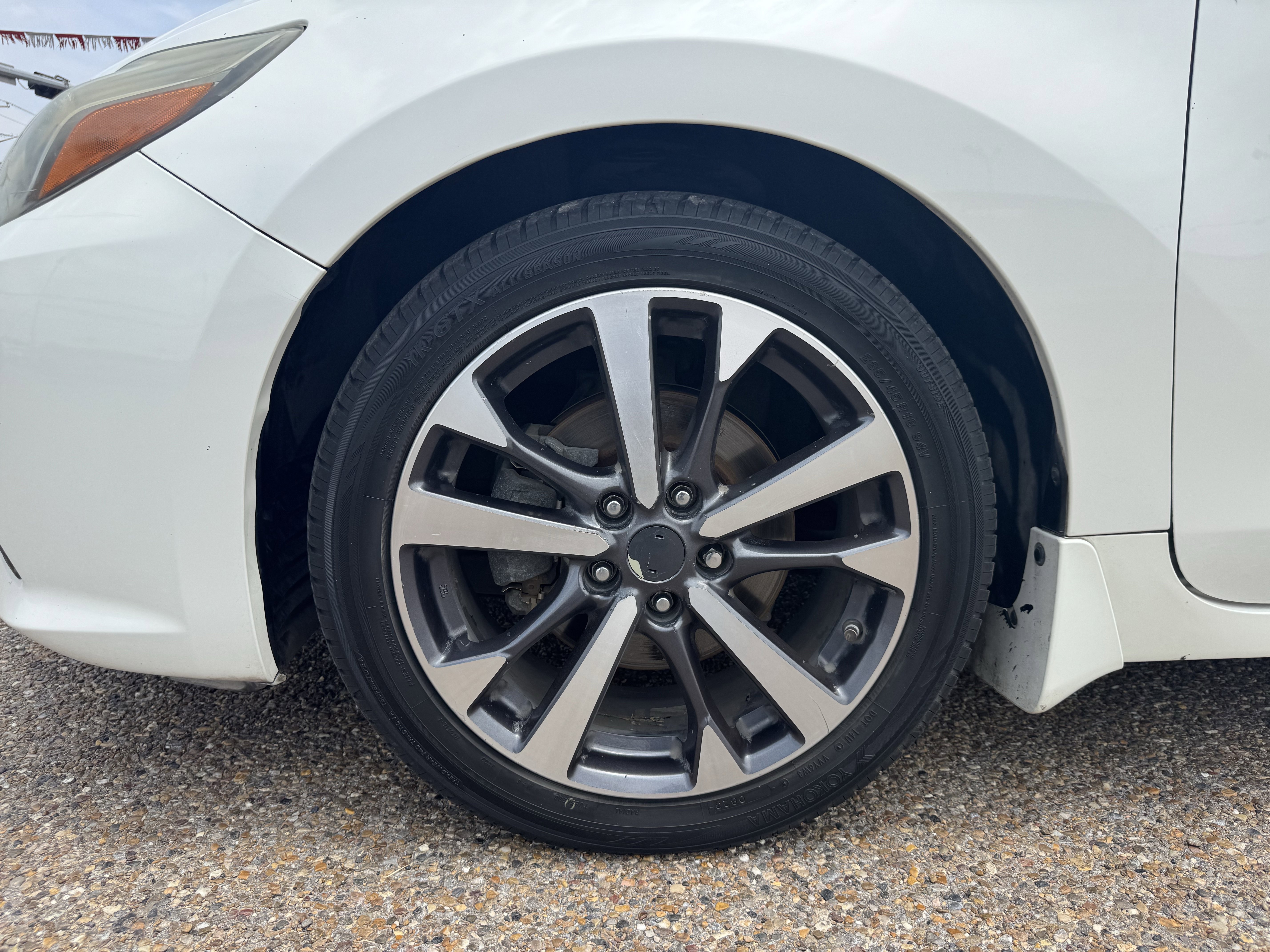 Used 2016 Nissan Altima 2.5 SR FWD image 7