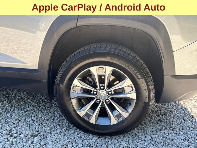 Used 2025 Chevrolet Equinox LT AWD/4WD image 9