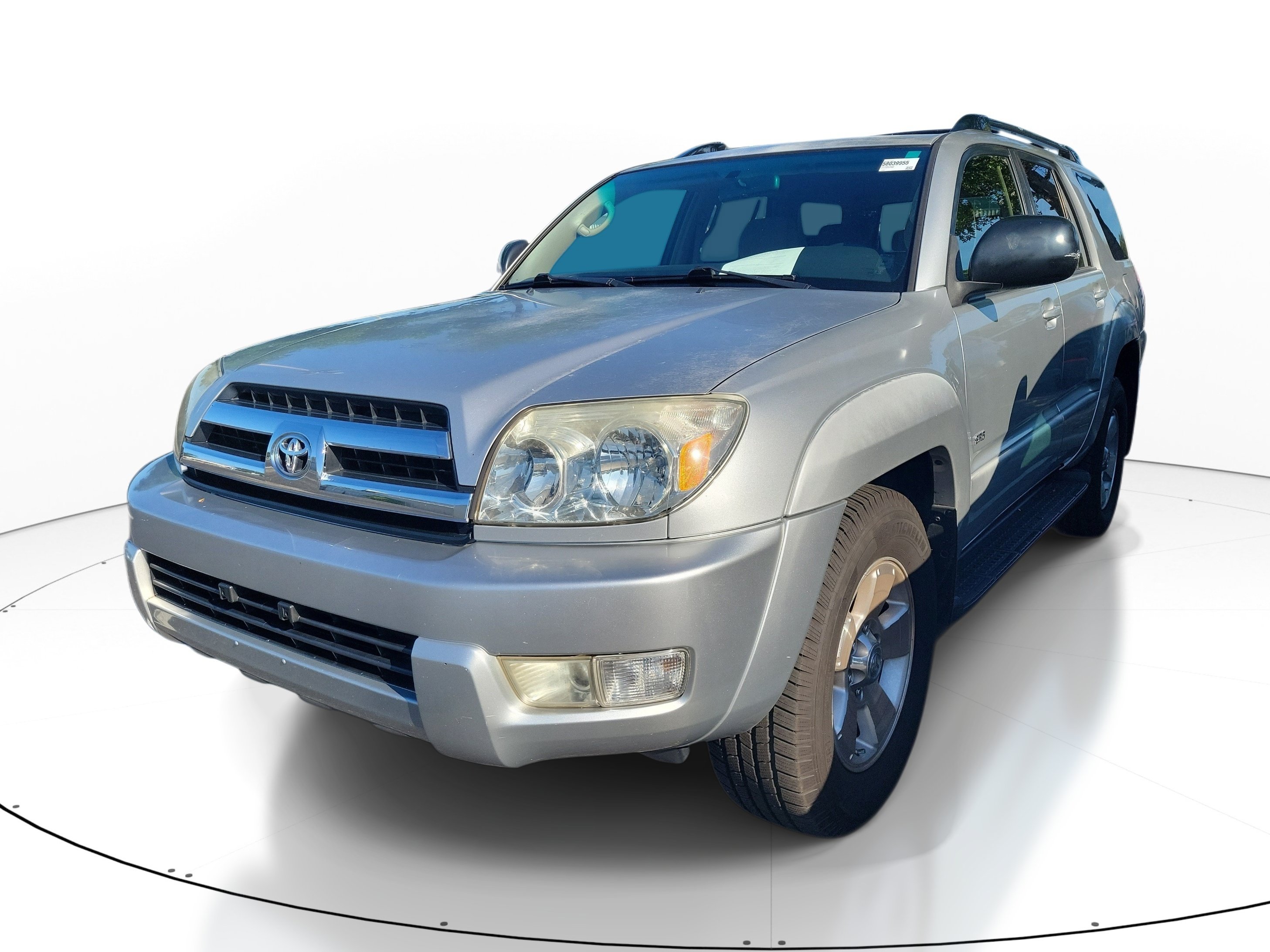 Used 2005 Toyota 4Runner SR5 RWD image 3