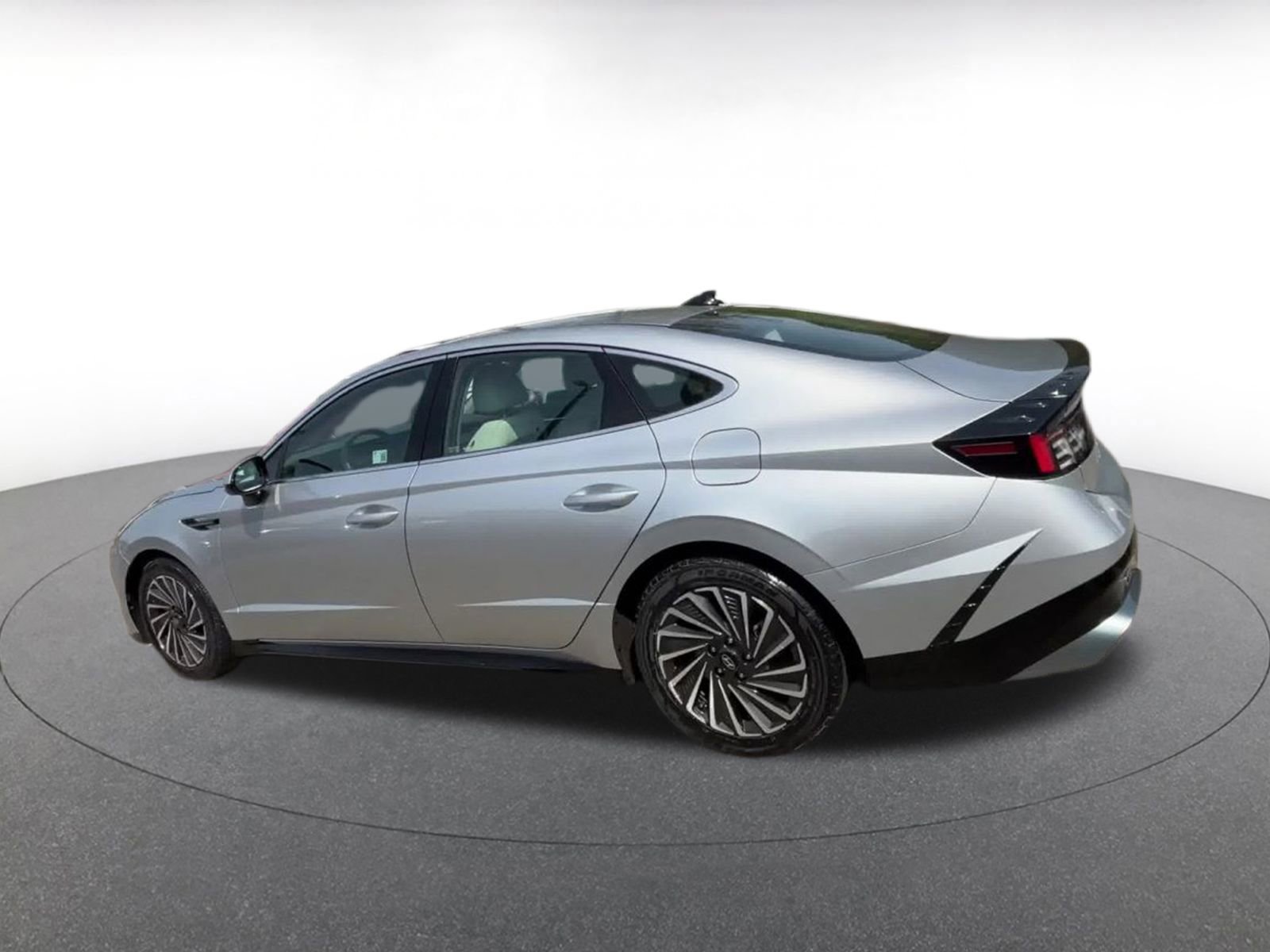 Used 2025 Hyundai Sonata SEL image 11