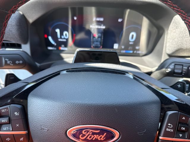 Used 2025 Ford Explorer ST AWD/4WD image 34