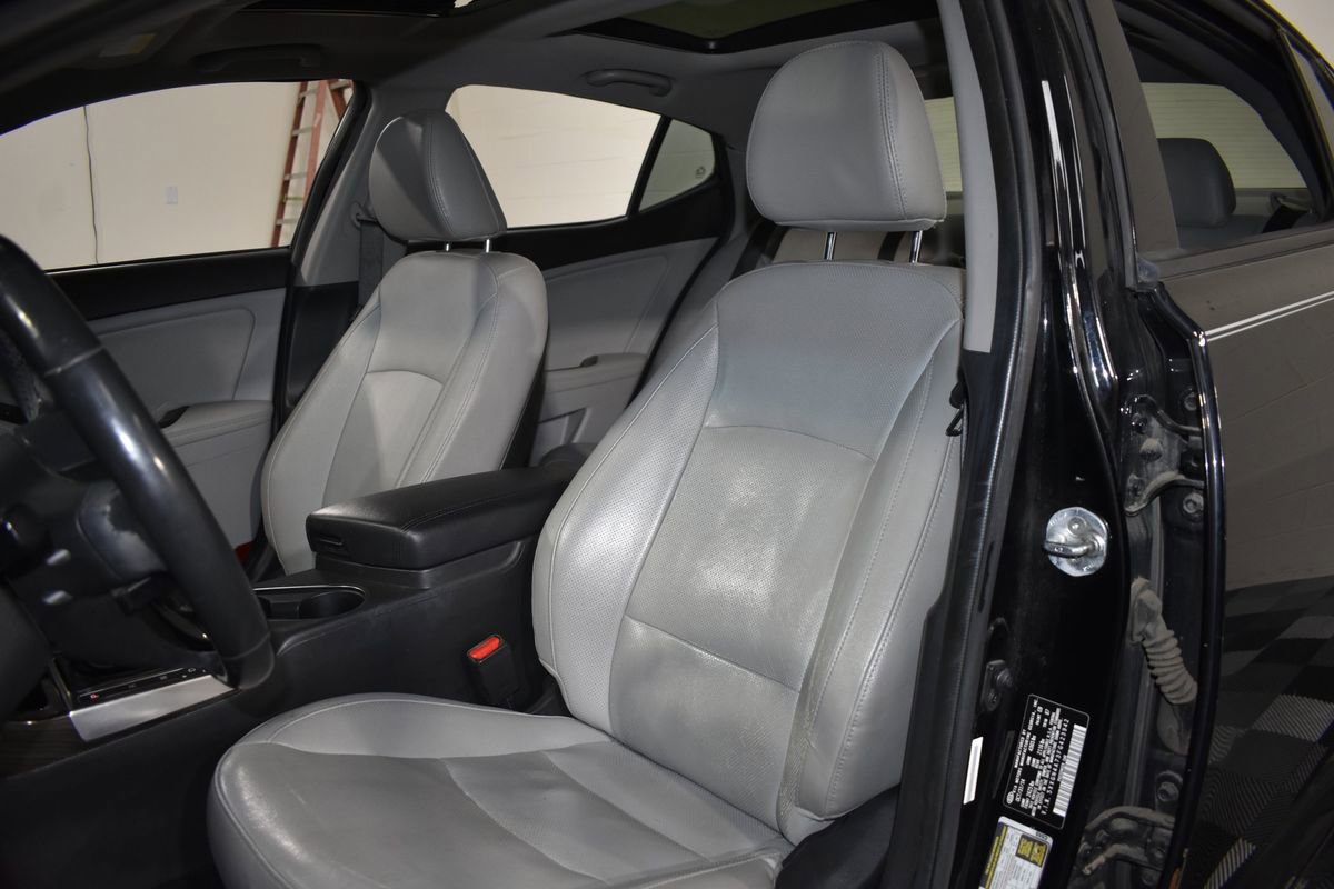 Used 2015 Kia Optima EX w/ EX Premium Package image 11