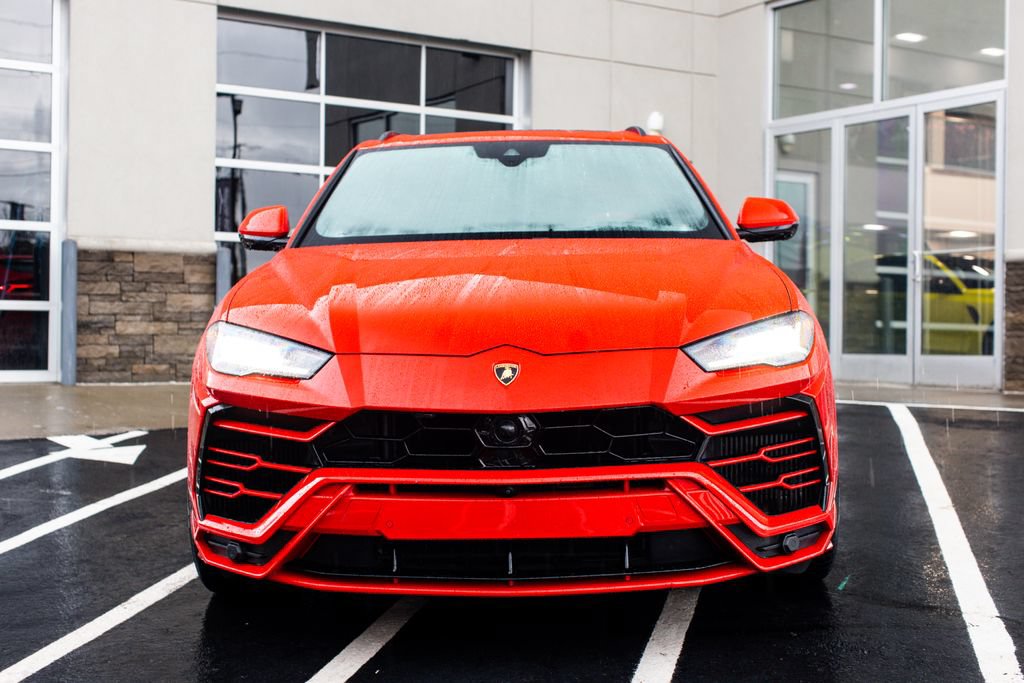 Used 2019 Lamborghini Urus AWD/4WD image 4