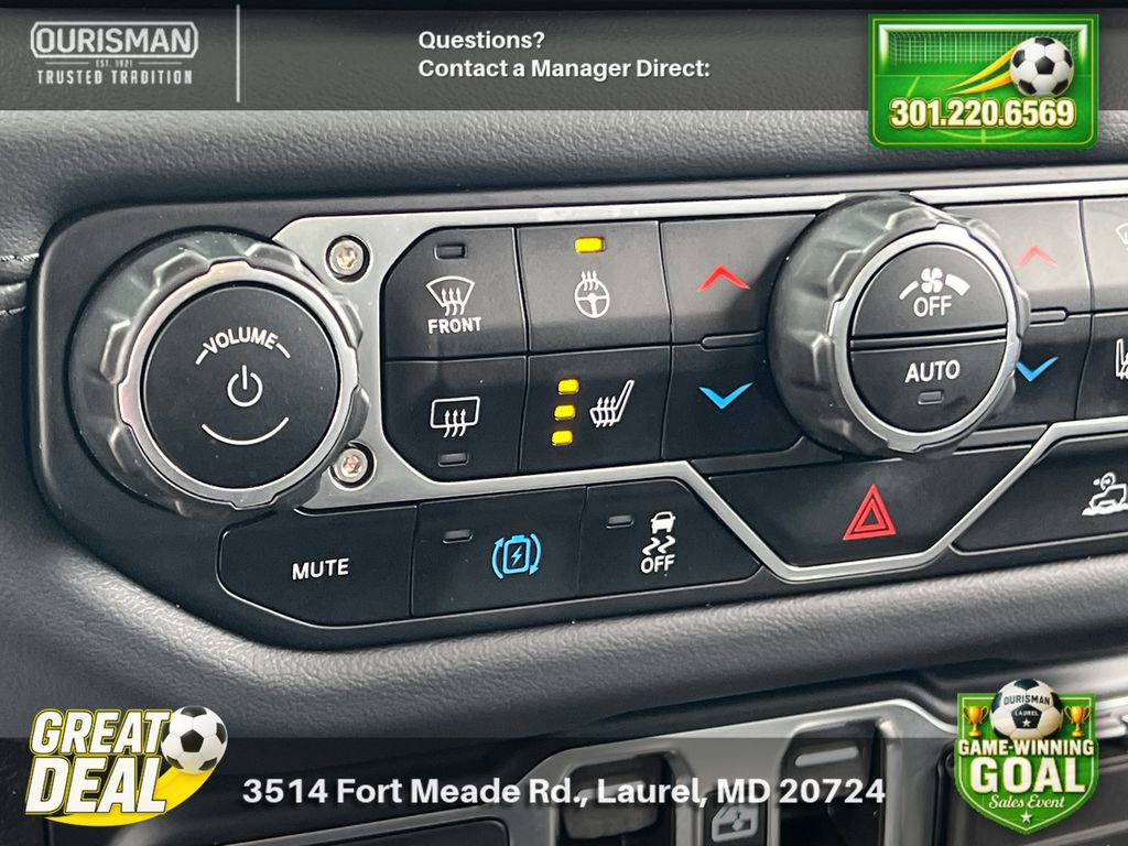 Used 2024 Jeep Wrangler Unlimited Sahara AWD/4WD image 26