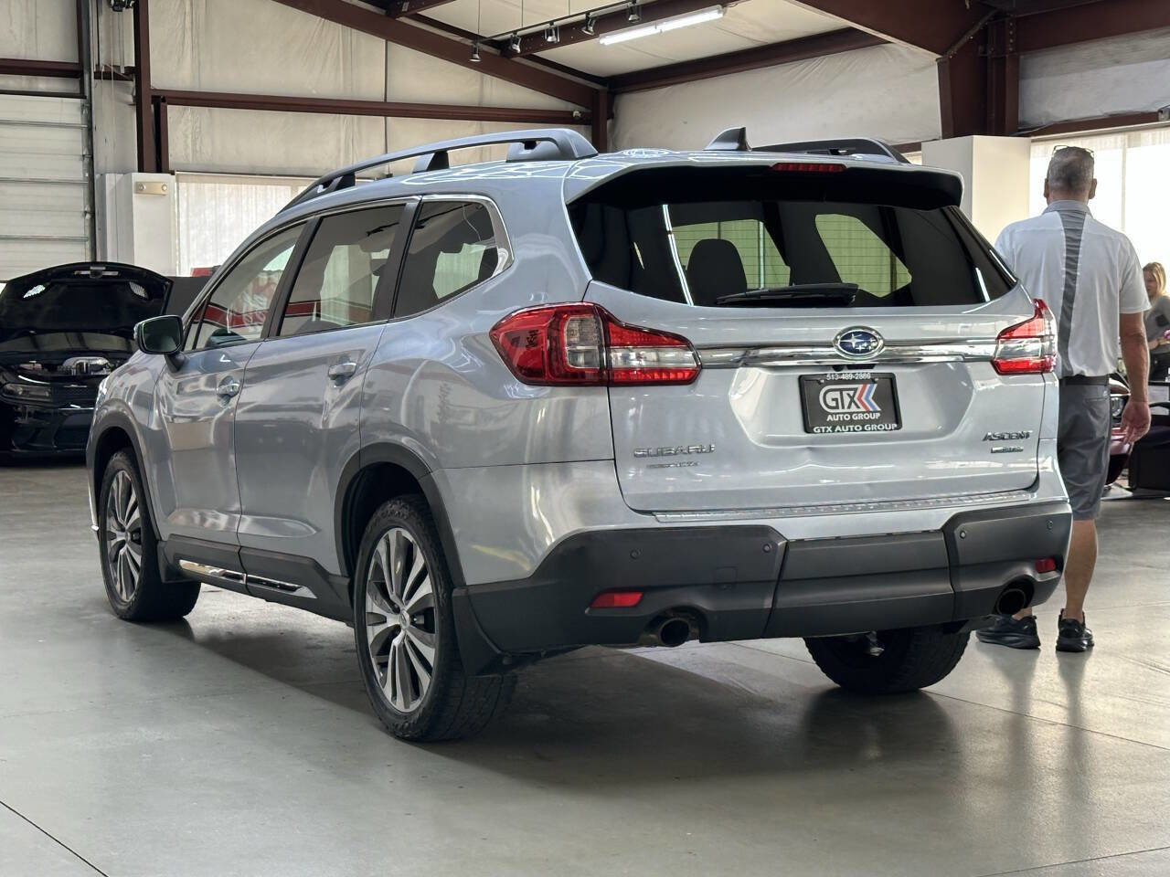 Used 2019 Subaru Ascent Limited w/ Popular Package #2 AWD/4WD image 4