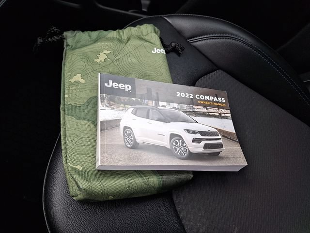Certified 2022 Jeep Compass Latitude w/ Convenience Group AWD/4WD image 26