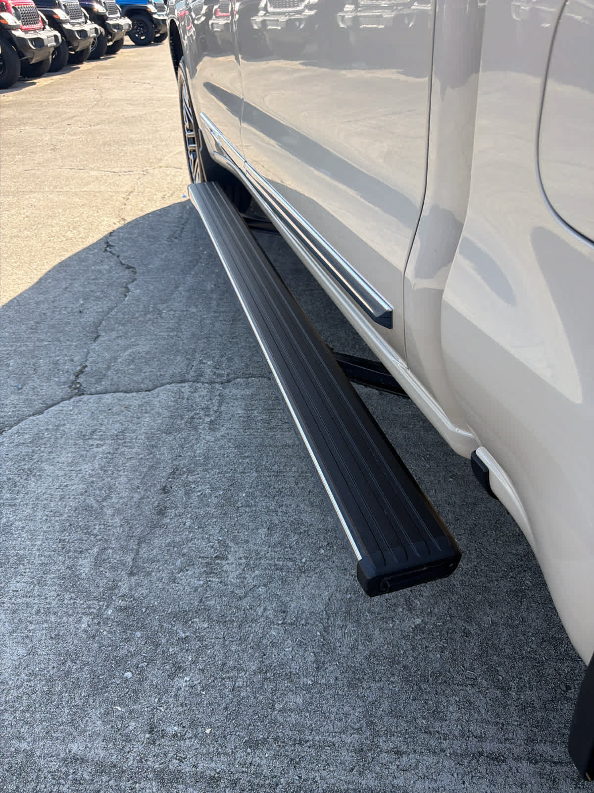 New 2026 Chevrolet Silverado 1500 High Country AWD/4WD image 11