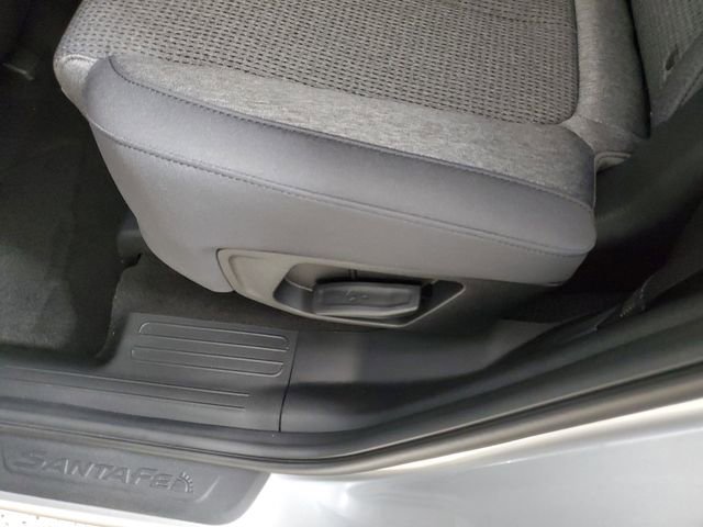 Used 2023 Hyundai Santa Fe SEL w/ Cargo Package image 14