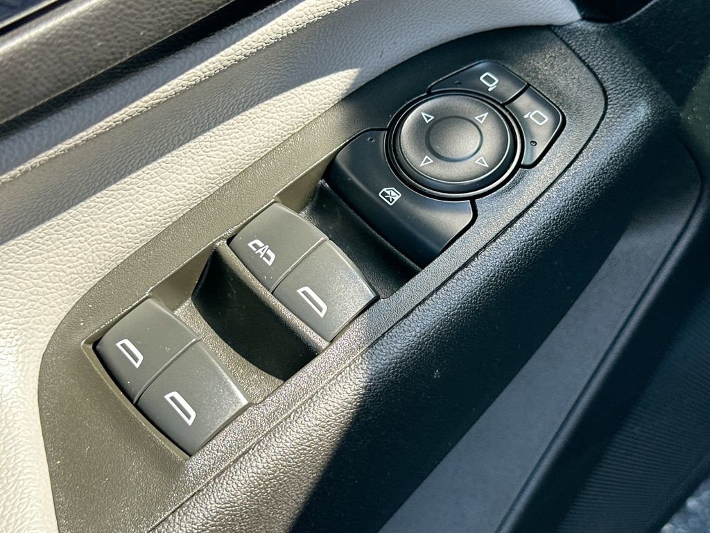 Used 2024 Chevrolet Equinox LS w/ Sport Edition FWD image 17