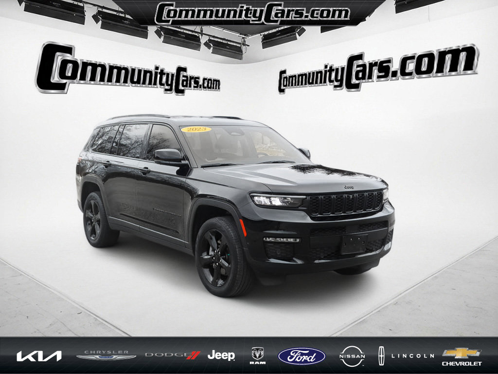 Used 2023 Jeep Grand Cherokee L Limited w/ Luxury Tech Group II image 10