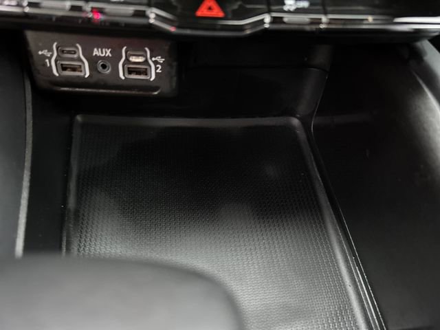 Used 2024 Dodge Durango SXT image 21