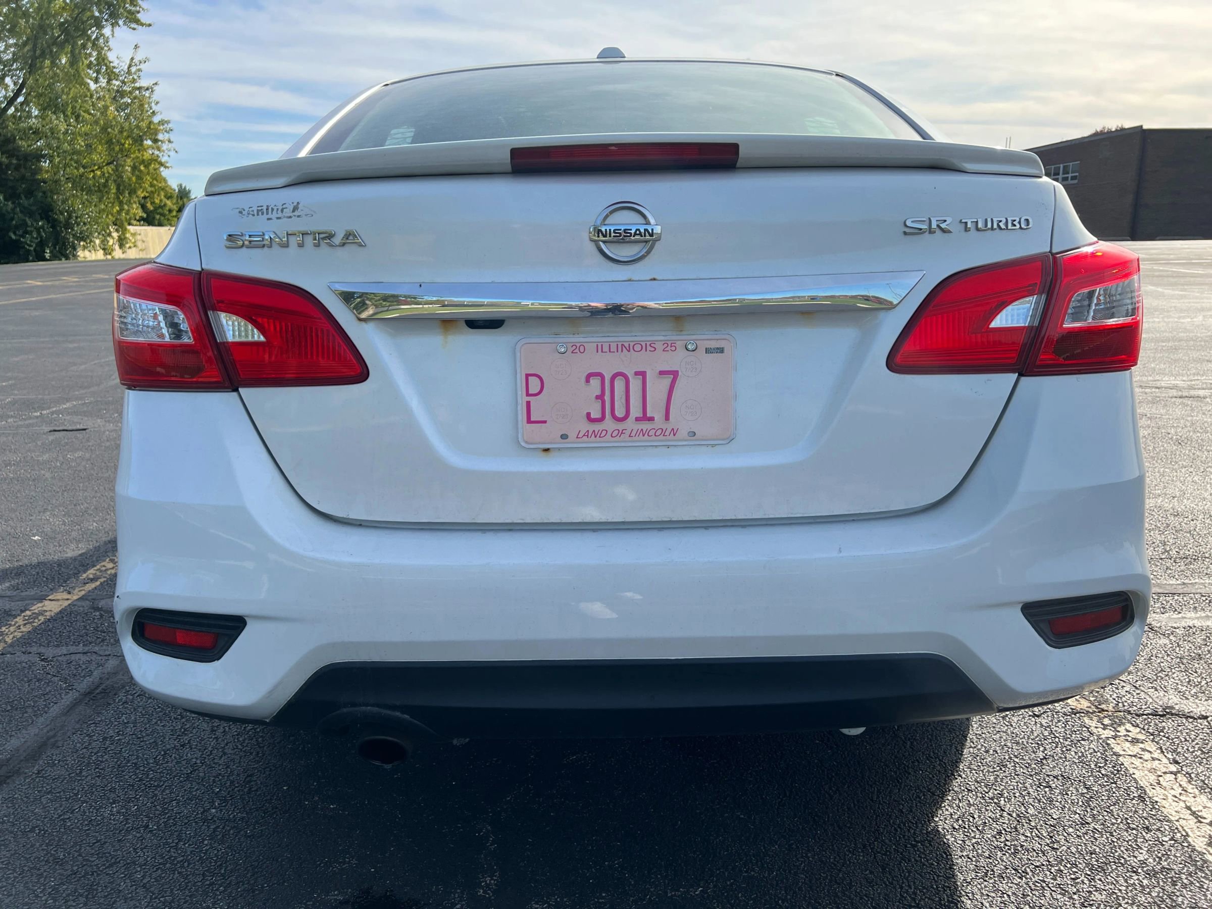 Used 2017 Nissan Sentra SR Turbo image 28