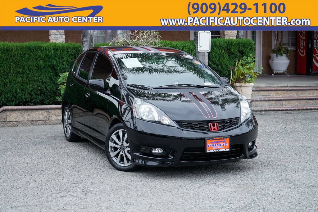 Used 2013 Honda Fit Sport image 1
