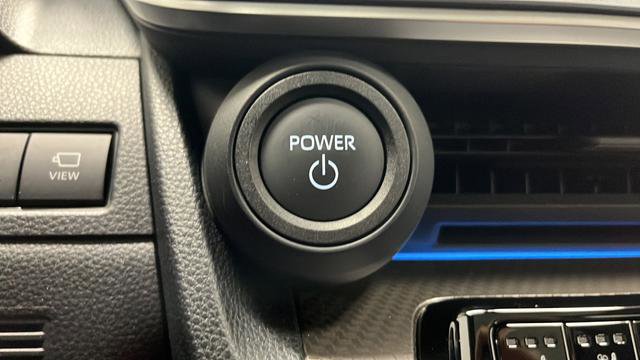 Used 2024 Toyota Prius LE AWD/4WD image 22
