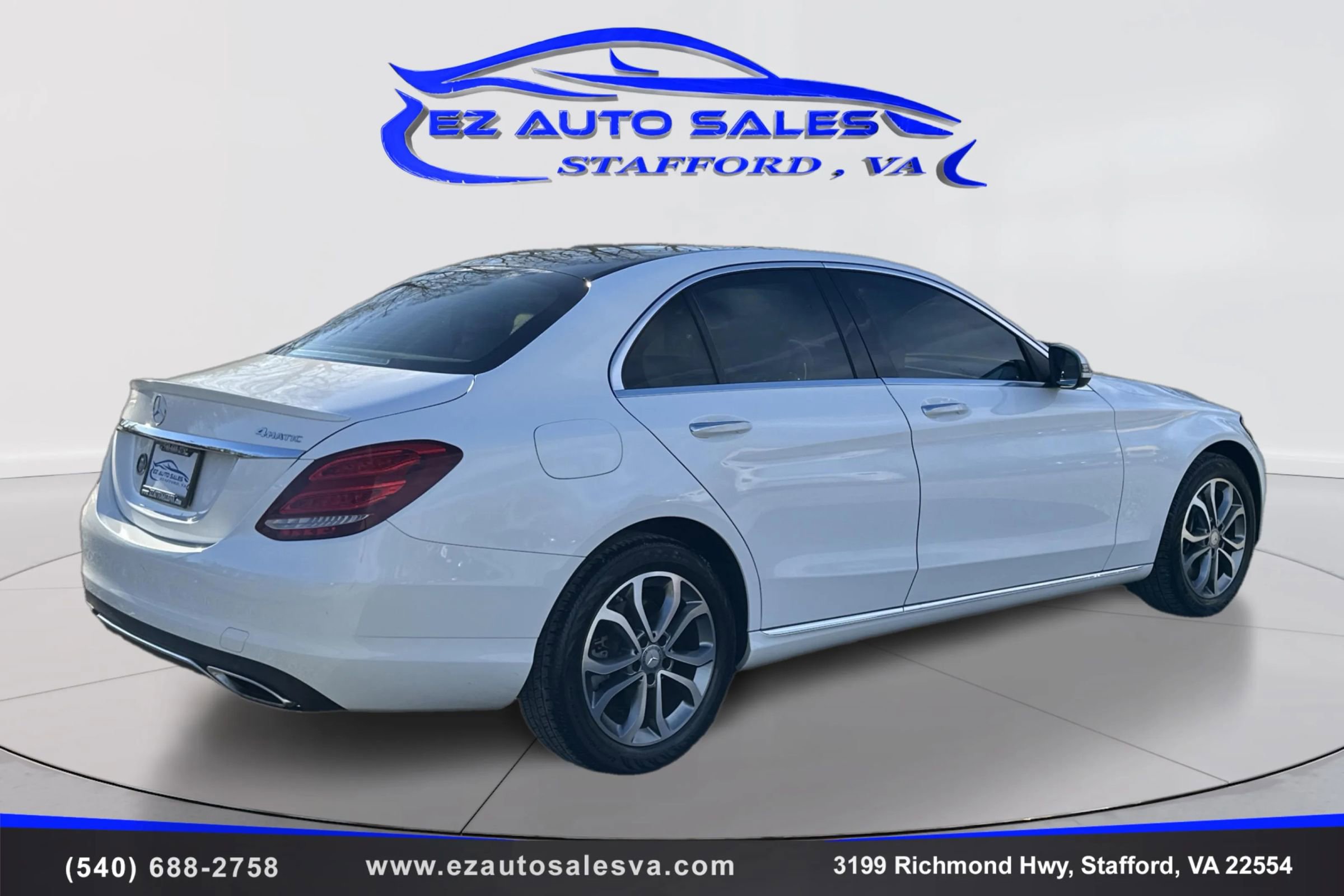 Used 2017 Mercedes-Benz C 300 4MATIC Sedan w/ Premium 2 Package image 5