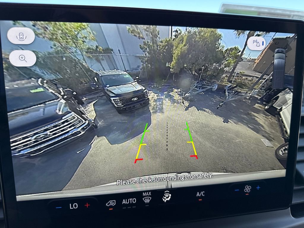 New 2026 Ford Transit 250 148 Medium Roof w/ Load Area Protection Package image 7