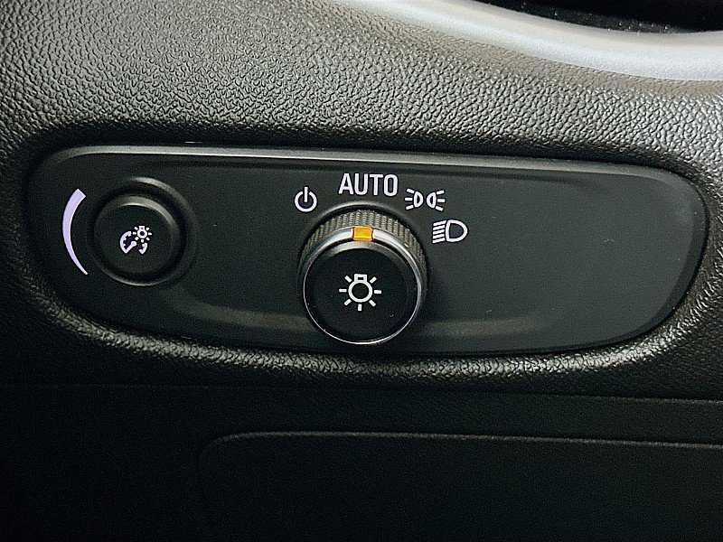 Used 2023 Chevrolet Malibu LT image 10