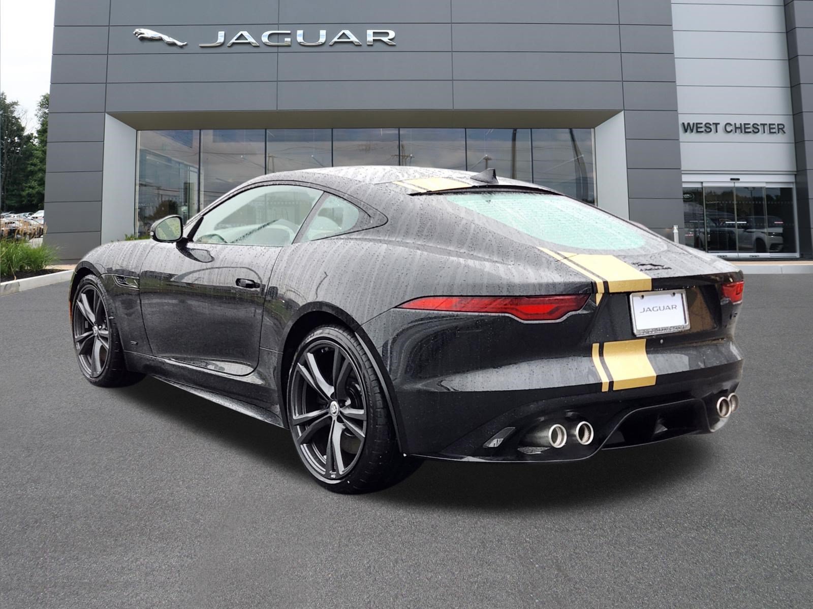 Used 2024 Jaguar F-TYPE R AWD/4WD image 3
