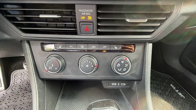 Used 2024 Volkswagen Jetta Sport FWD image 24