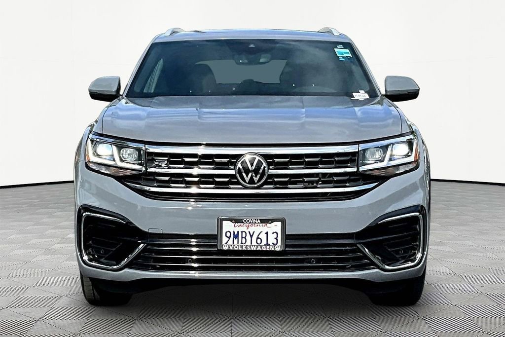 Used 2022 Volkswagen Atlas Cross Sport SEL R-Line AWD/4WD image 2