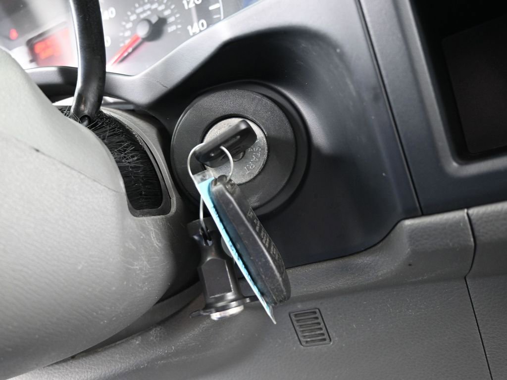 Used 2020 Nissan NV 1500 S image 27