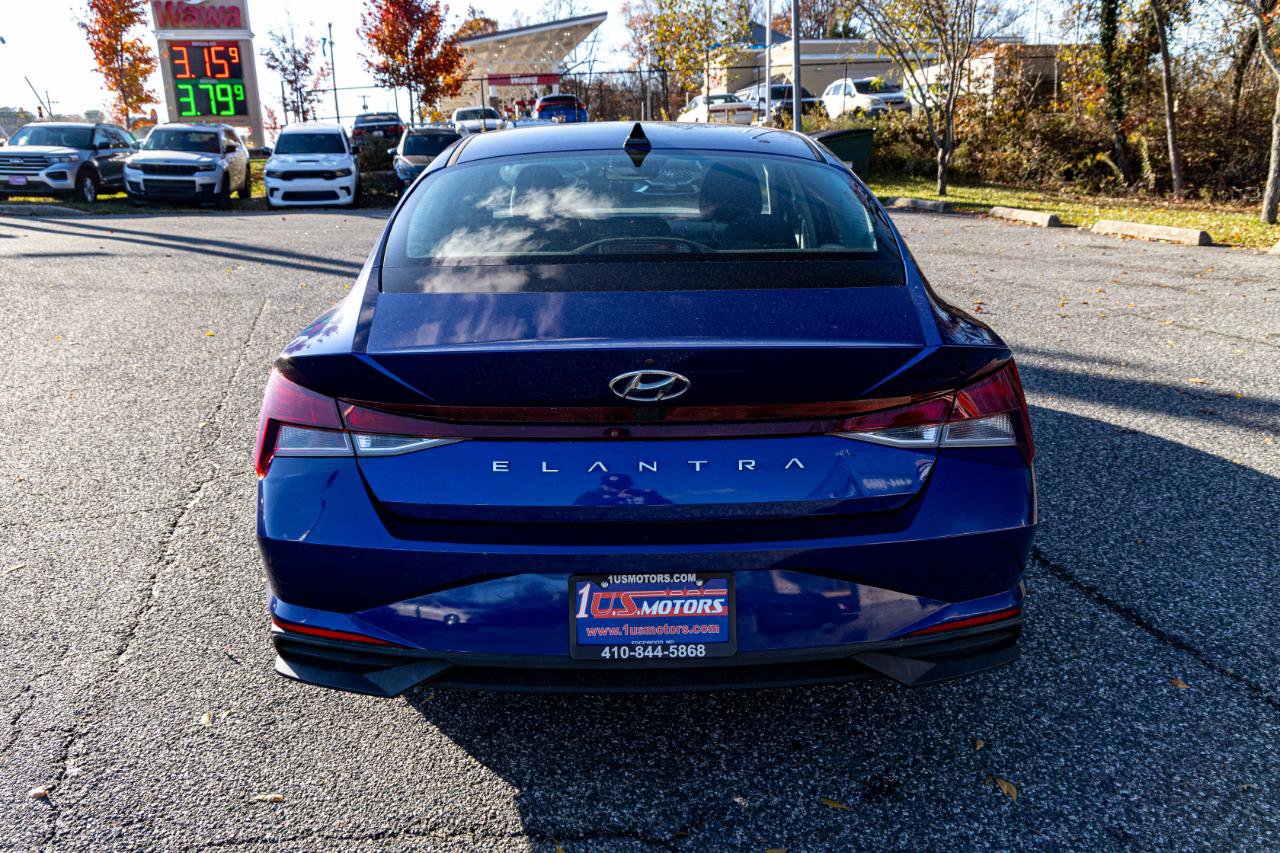 Used 2021 Hyundai Elantra SEL FWD image 5