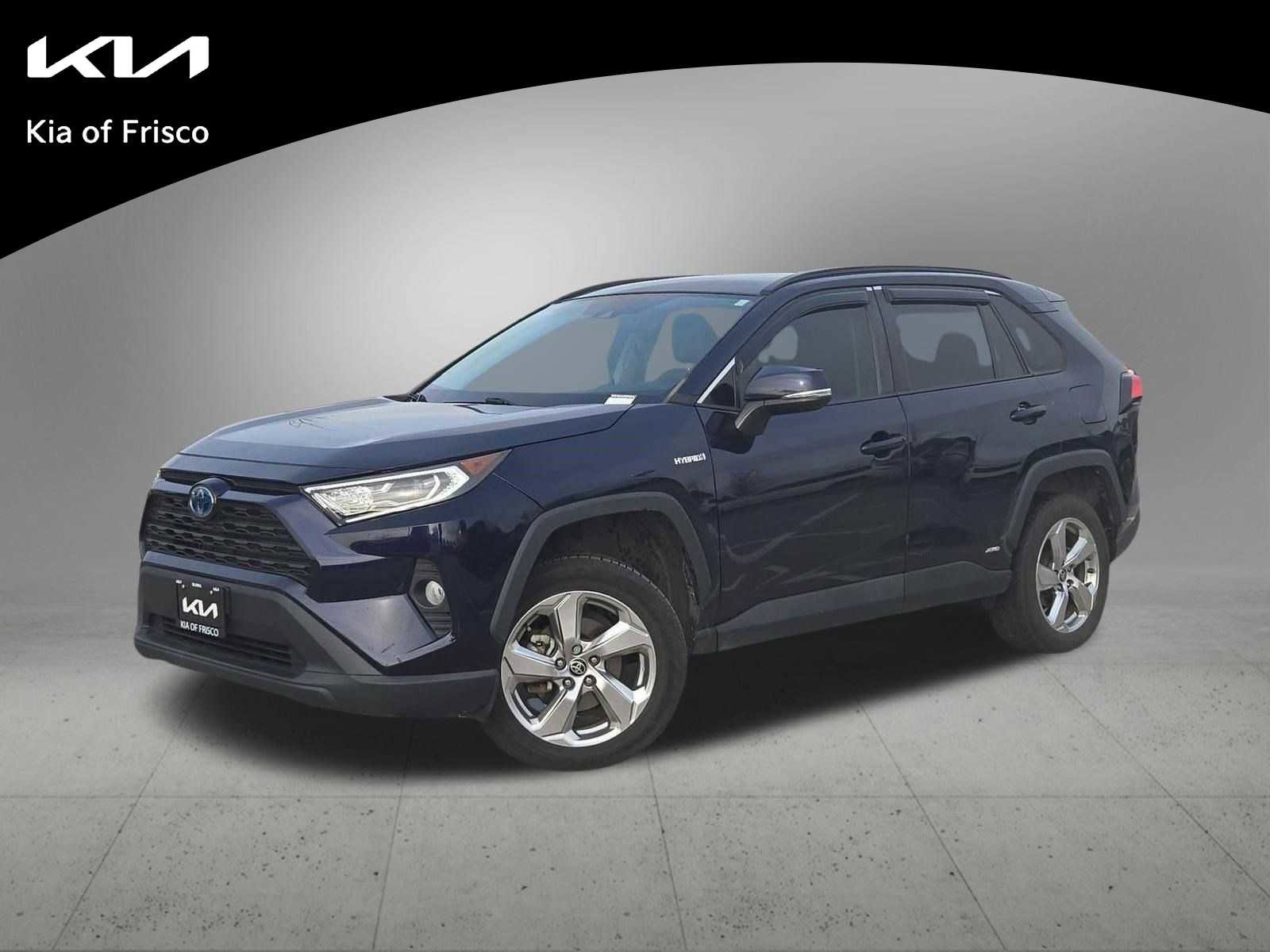 Used 2021 Toyota RAV4 XLE Premium image 1