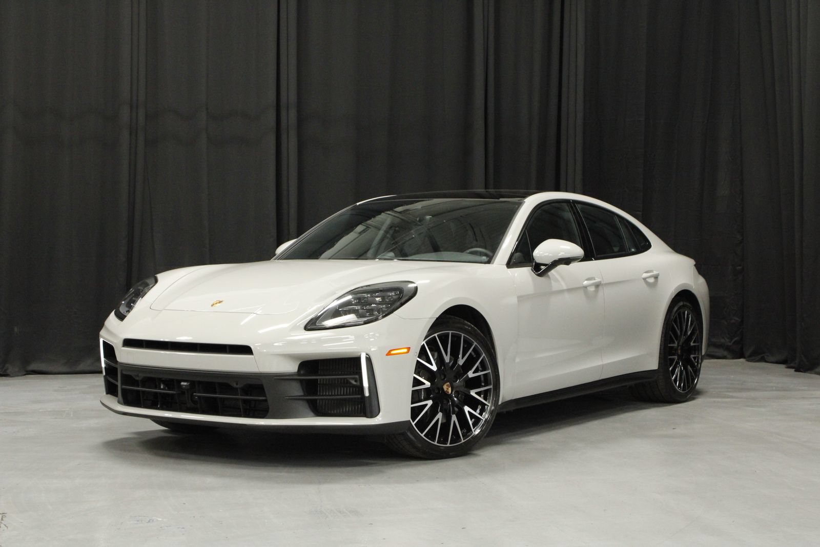 Certified 2025 Porsche Panamera 4 AWD/4WD video 1