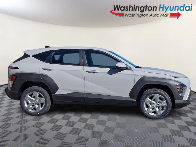 New 2027 Hyundai Kona SE AWD/4WD image 7
