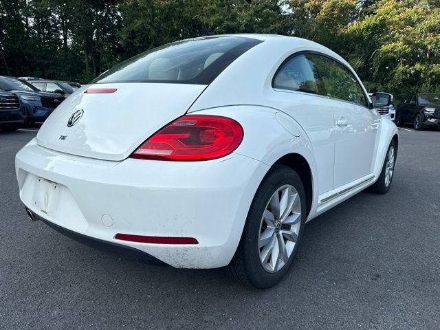 Used 2014 Volkswagen Beetle TDI FWD image 5