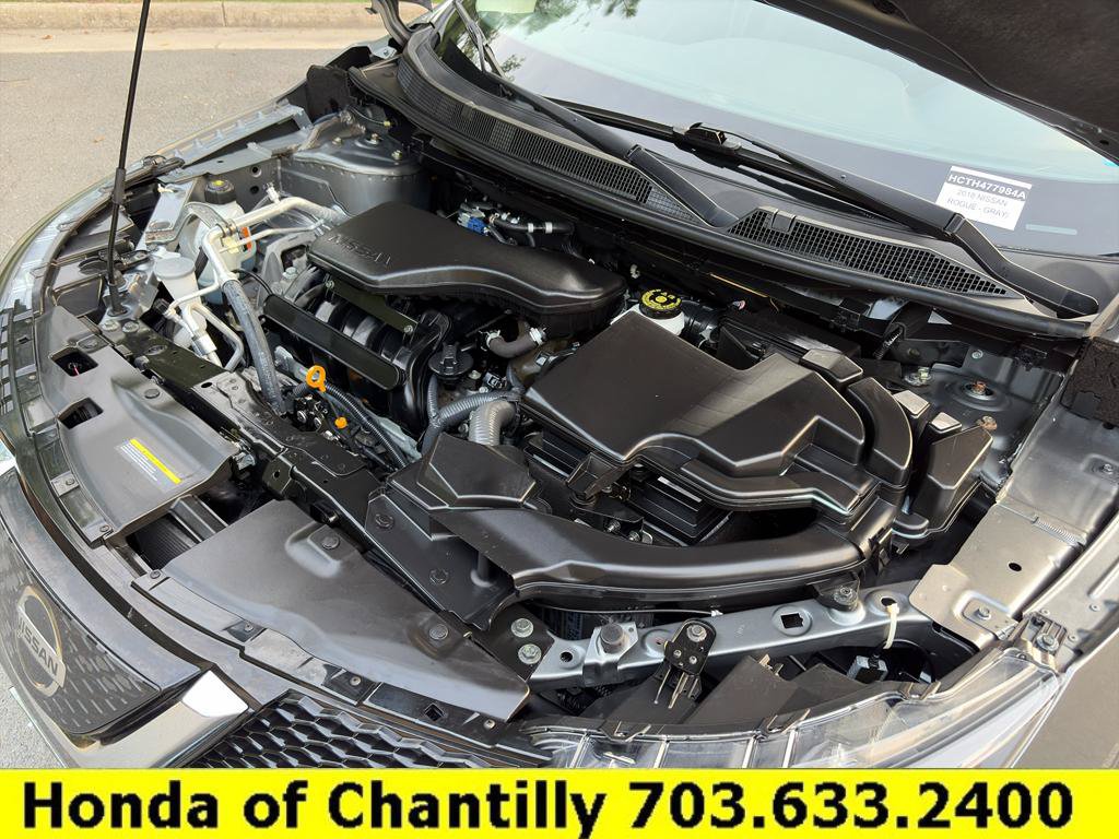 Used 2018 Nissan Rogue Sport S w/ S Appearance Package AWD/4WD image 31