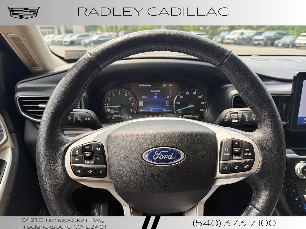 Used 2021 Ford Explorer Limited AWD/4WD image 5