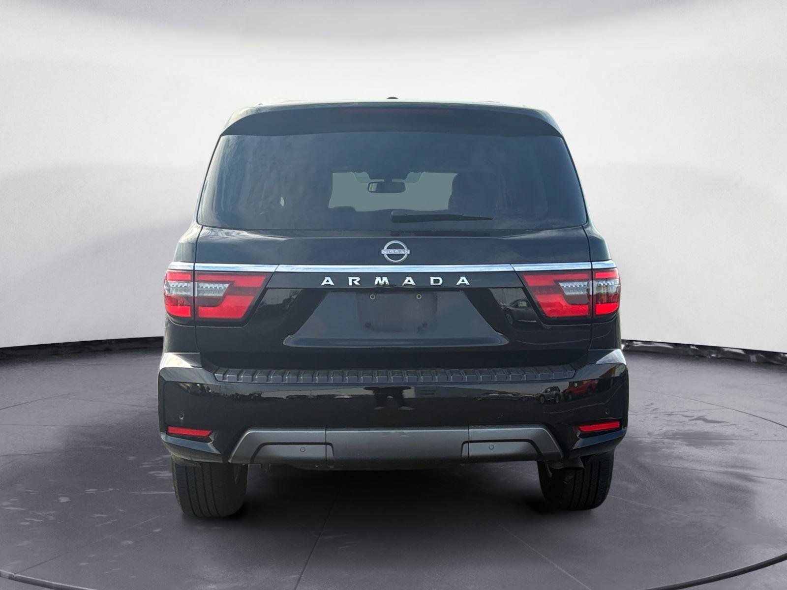Used 2024 Nissan Armada SV image 4