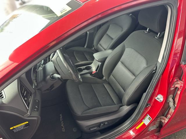 Used 2017 Hyundai Elantra Value Edition image 12