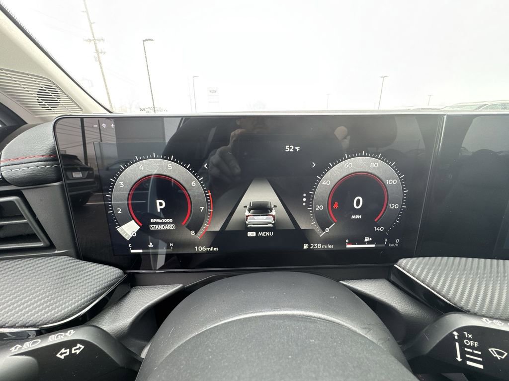 New 2025 Nissan Kicks SR image 15