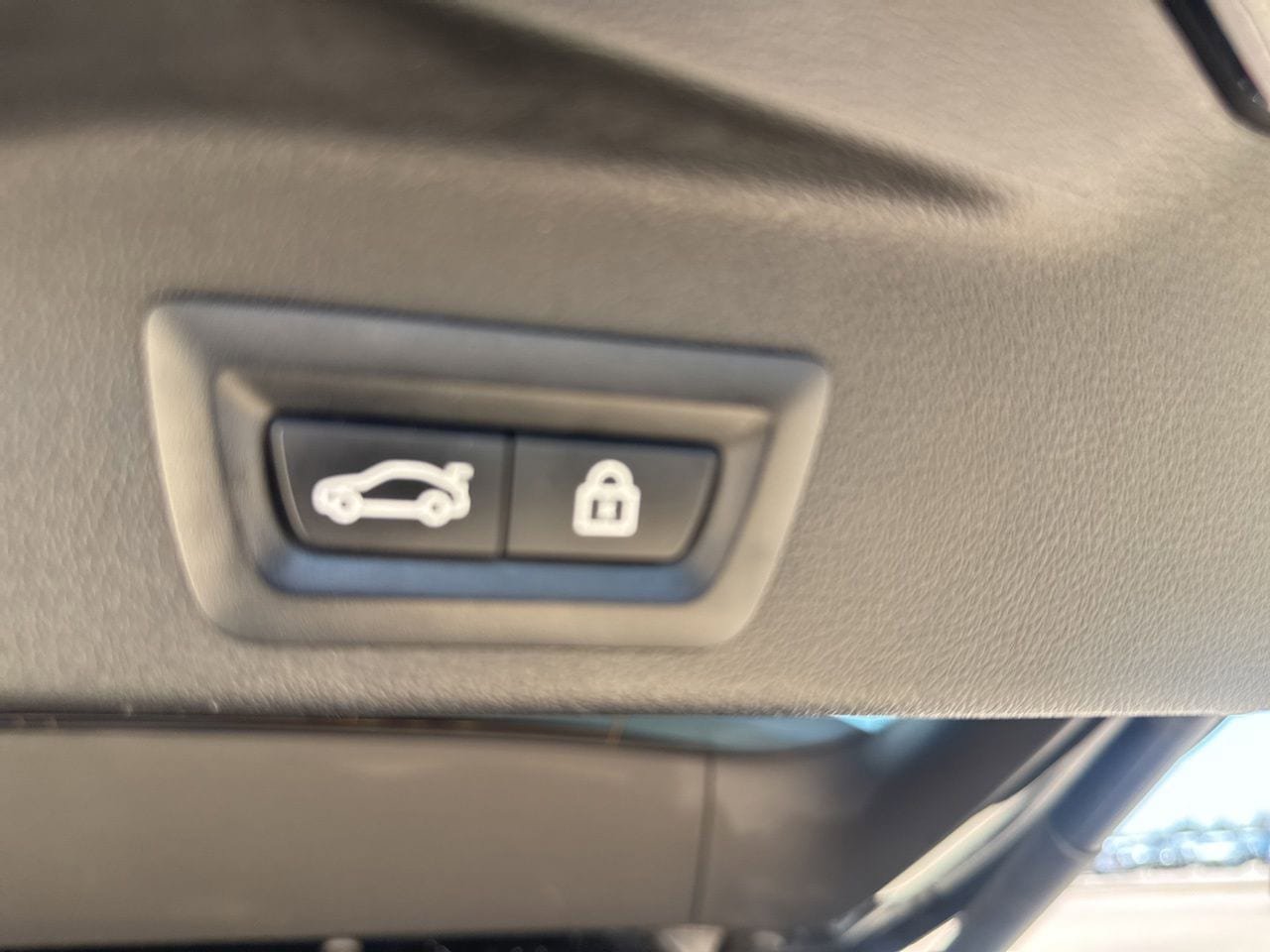 Used 2019 BMW X5 xDrive40i AWD/4WD image 30