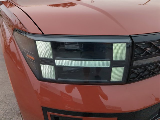 Used 2025 Hyundai Santa Fe Calligraphy image 11