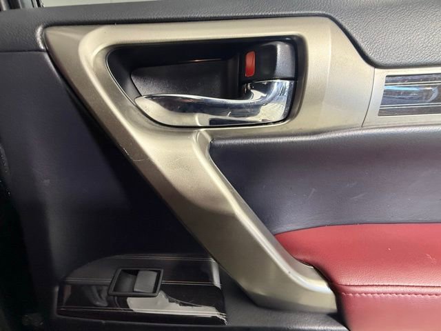 Used 2020 Lexus GX 460 Premium w/ Premium Package image 29