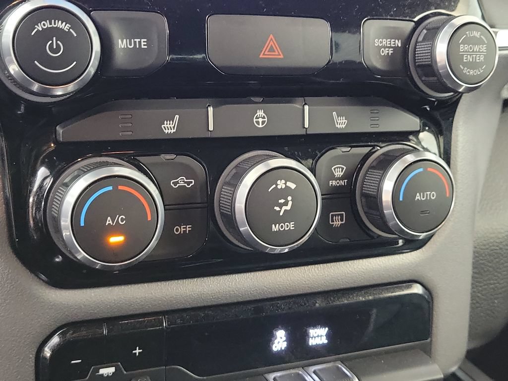 Used 2024 RAM 1500 Big Horn RWD image 21