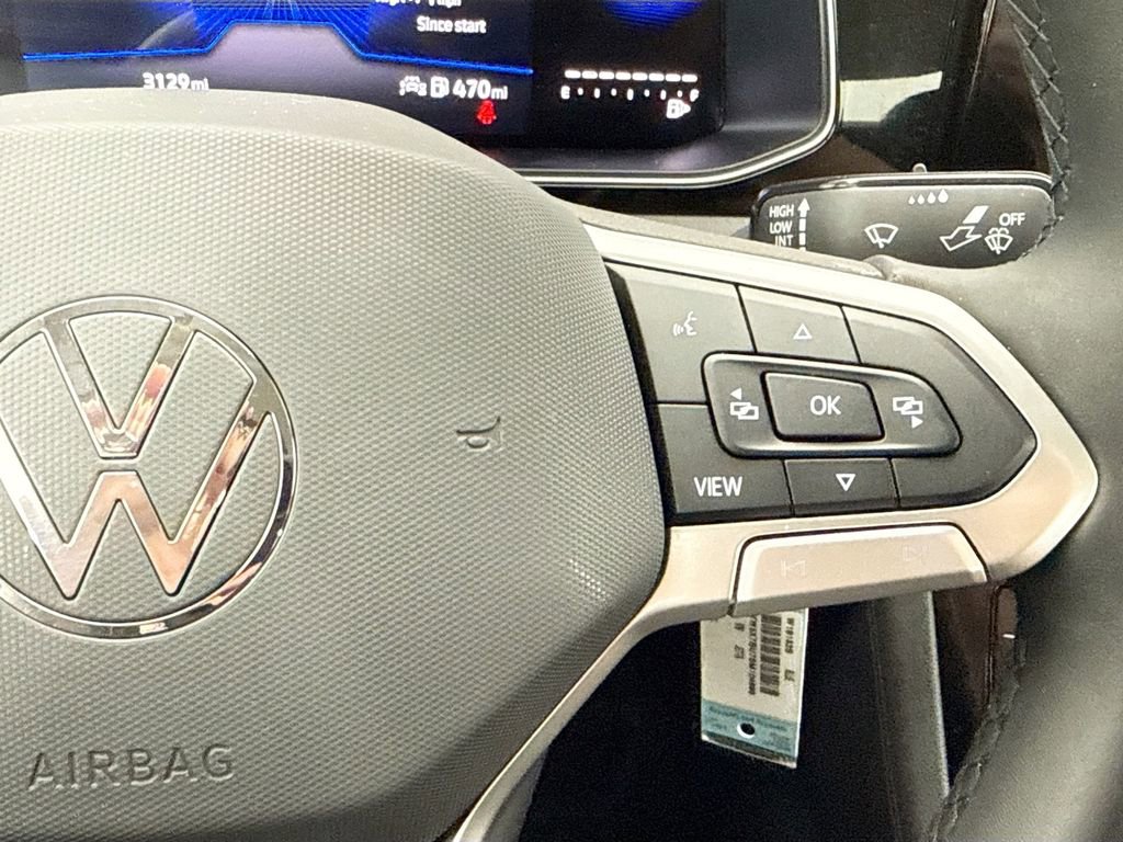 Used 2025 Volkswagen Jetta S image 12