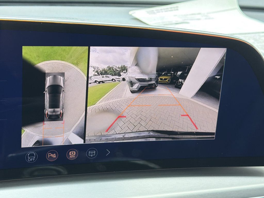 New 2026 Cadillac Lyriq Premium Sport AWD/4WD image 27