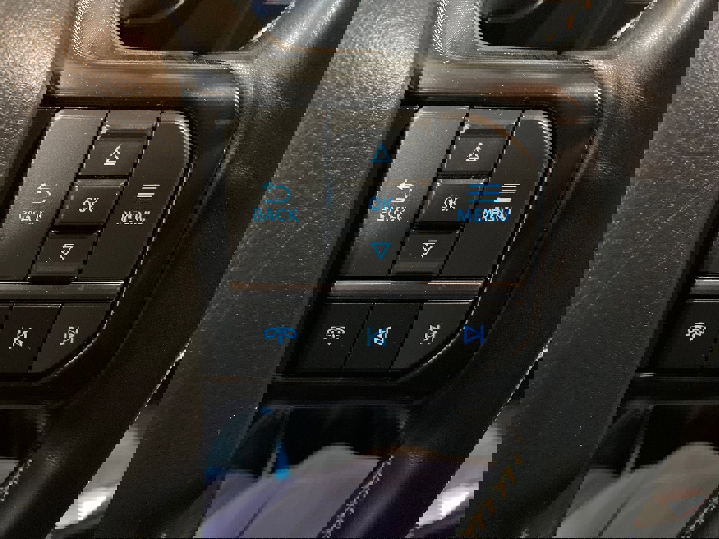 Used 2023 Ford F350 Platinum AWD/4WD image 30