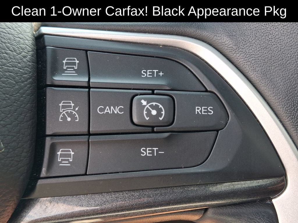 Used 2022 Jeep Grand Cherokee L Laredo AWD/4WD image 24