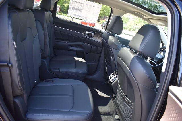 New 2026 Kia Sorento SX FWD image 17