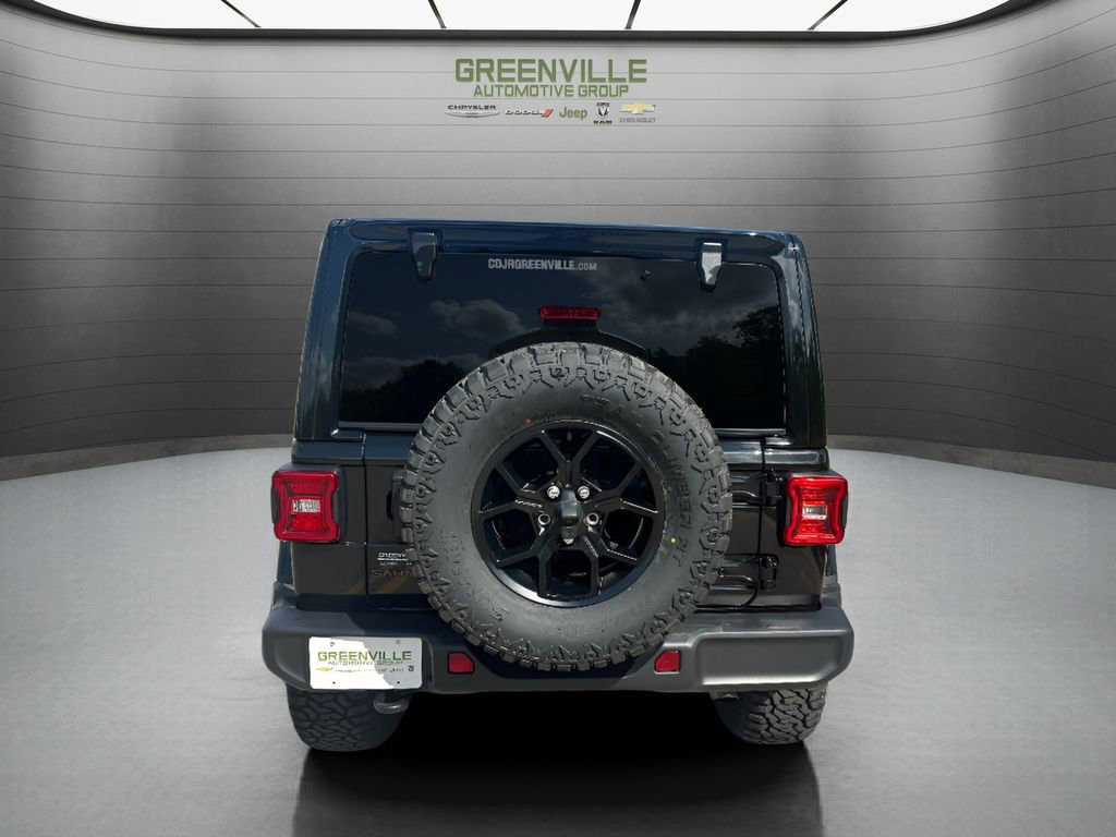 Used 2025 Jeep Wrangler Unlimited Sahara AWD/4WD image 6